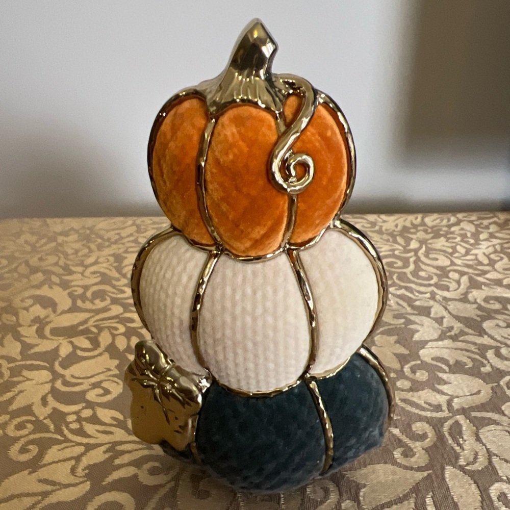 Cute! Bath & Body Works STACKED PUMPKINS Wallflower Plugin Orange White Teal - Picture 2 of 13
